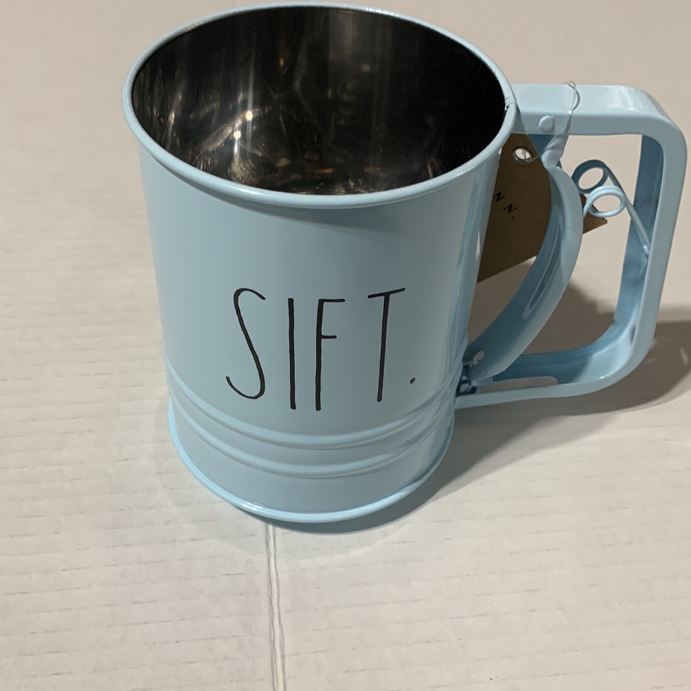 NWT Rae Dunn Turquoise Mini Flour Sifter With SIFT on it - Picture 1 of 6